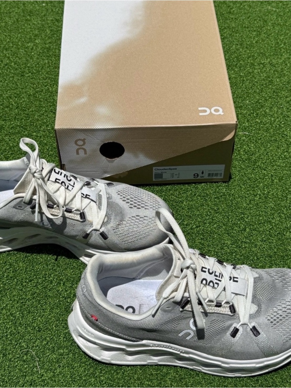 GUCWomen On Running Could Eclipse Sneakers Gray White Sz 9 - Picture 3 of 6
